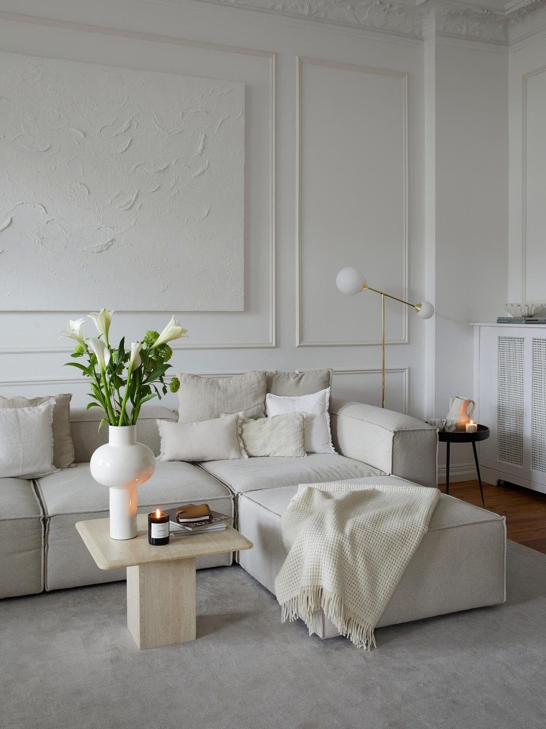 Canapea modulara Cloud cu design modern, sezut generos si forma modulara pentru living
